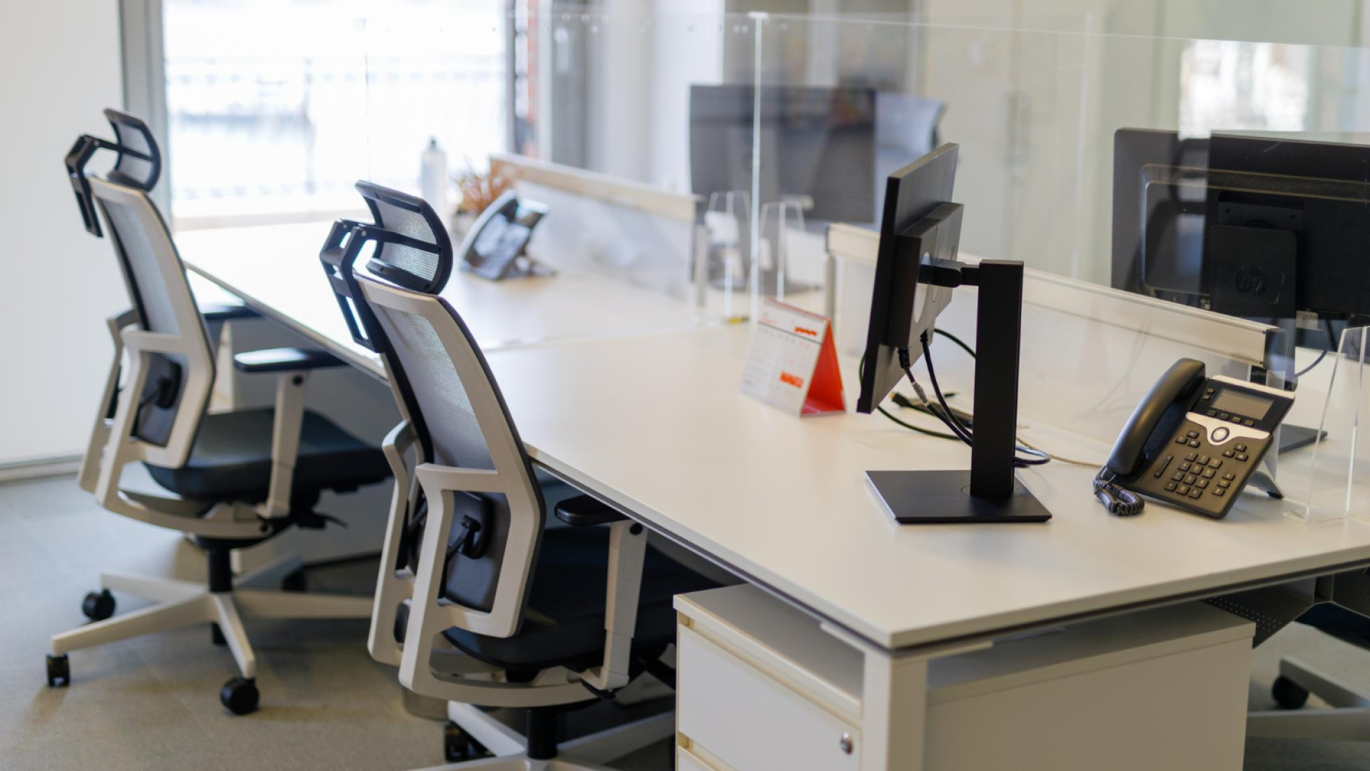 Comment choisir le mobilier de bureau selon les besoins des équipes ?